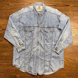 Vintage Levis Jeans for Women M/L Denim Shirt Oversized Light Wash Snap Button